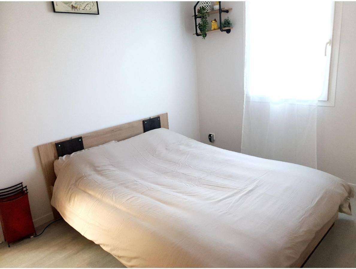 Beau Logement Avec Terrasse, Jacuzzi Et Terrain De Petanque Privatif A 5 Minutes De La Plage Audenge Esterno foto