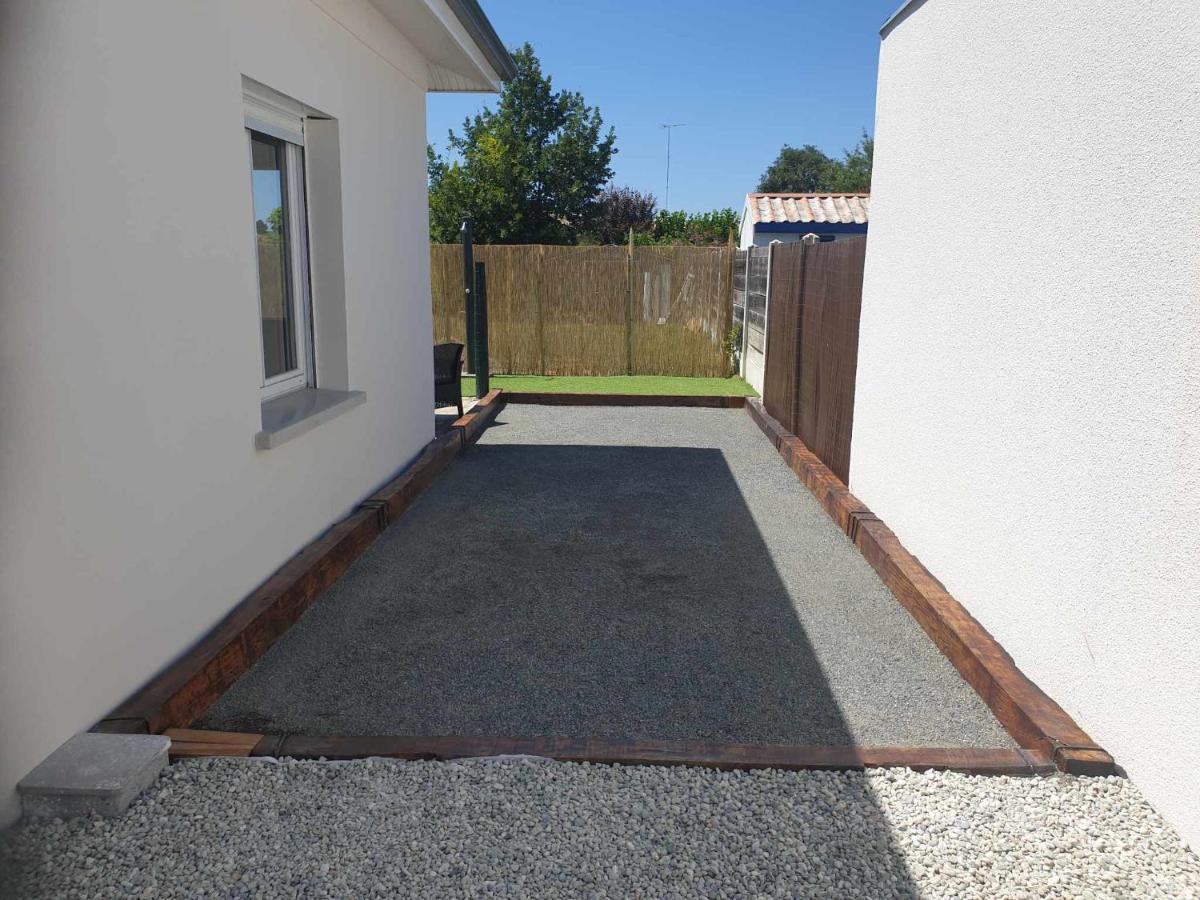 Beau Logement Avec Terrasse, Jacuzzi Et Terrain De Petanque Privatif A 5 Minutes De La Plage Audenge Esterno foto